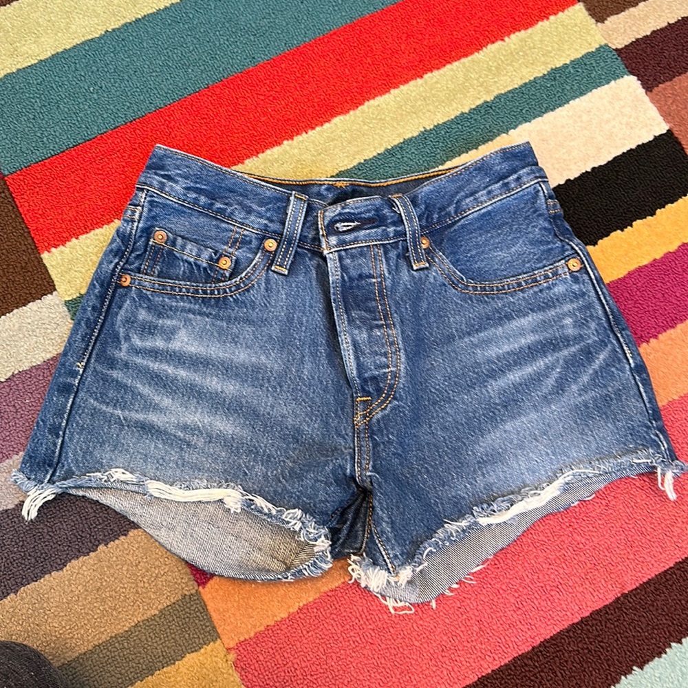 Levi’s denim shorts